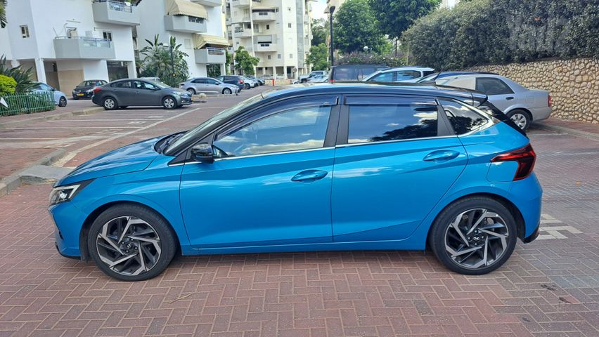יונדאי i20