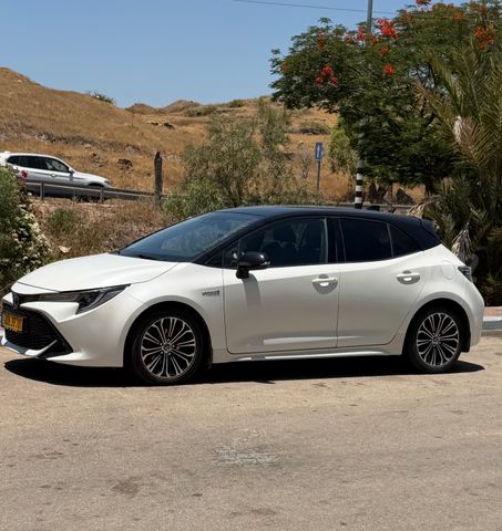 טויוטה קורולה