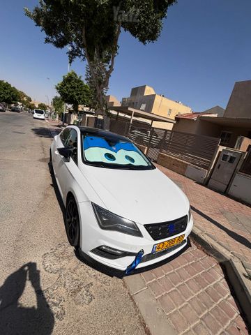 סיאט לאון