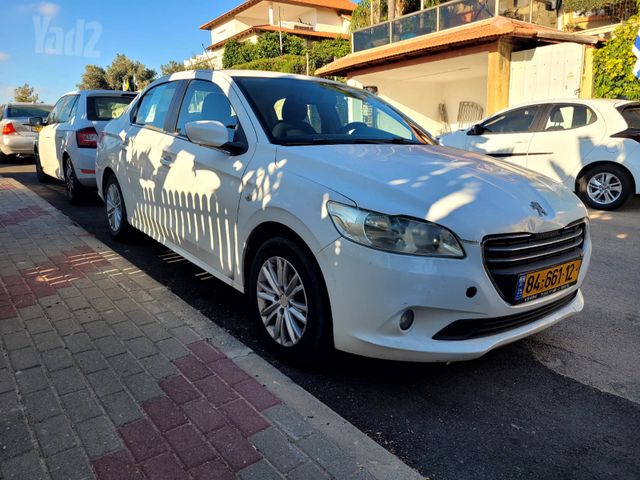 פיג'ו 301