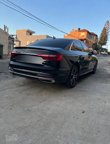 אאודי A4