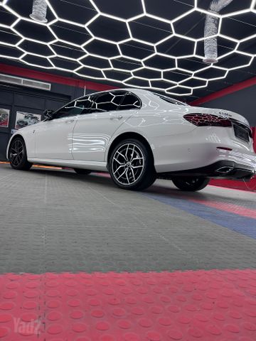 מודעת רכב מרצדס-בנץ E-class