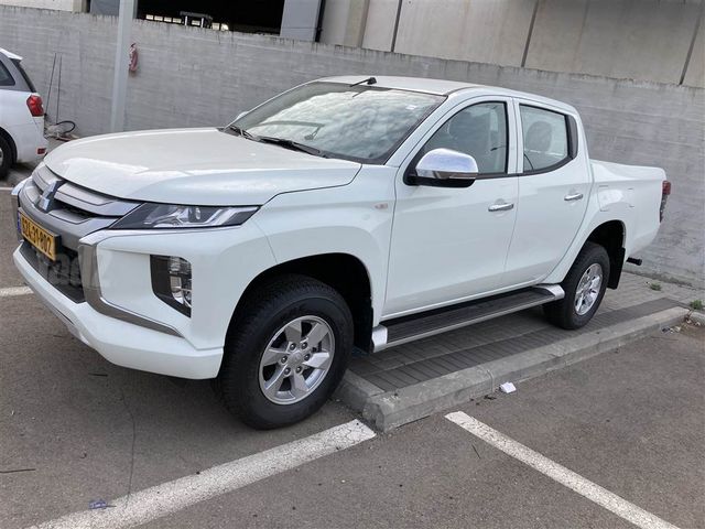 מודעת רכב מיצובישי טרייטון / L200 1