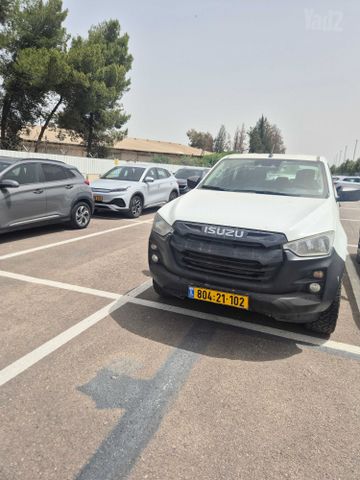 מודעת רכב איסוזו די-מקס