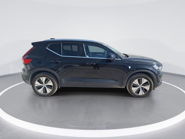 וולוו XC40