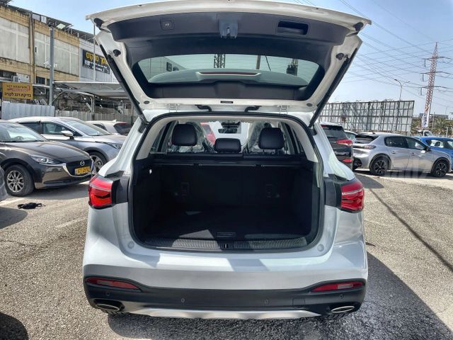 אם ג'י EHS PHEV