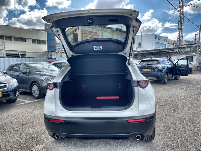 מאזדה CX-30