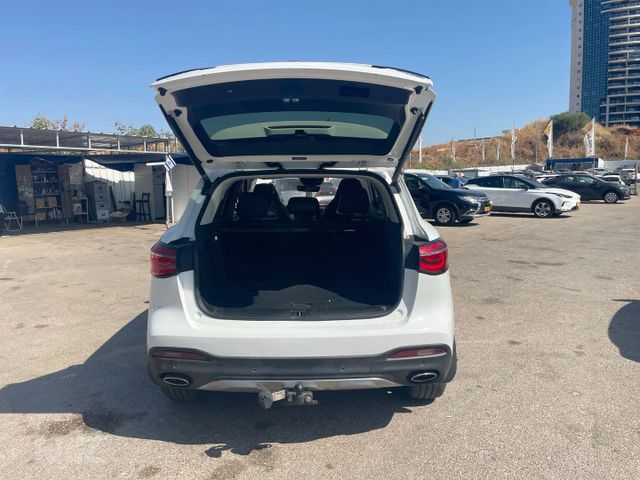 אם ג'י EHS PHEV