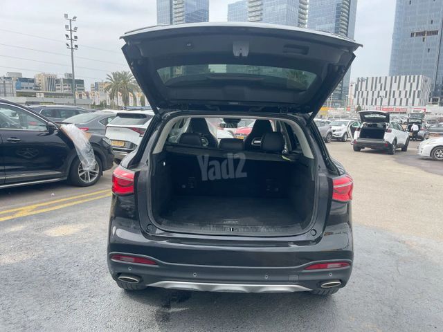 אם ג'י EHS PHEV