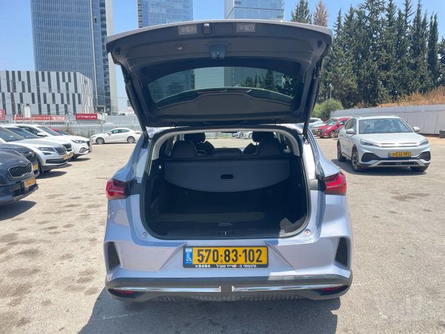 אם ג'י מארוול R