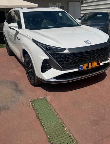 מודעת רכב אם ג'י EHS PHEV