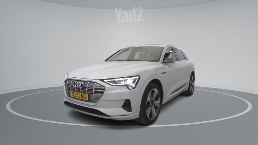 מודעת רכב אאודי E-tron