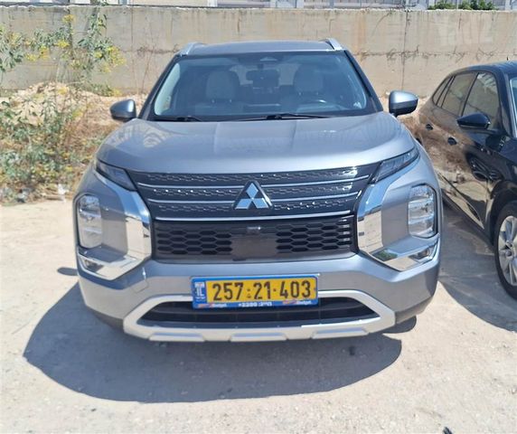 מודעת רכב מיצובישי אאוטלנדר