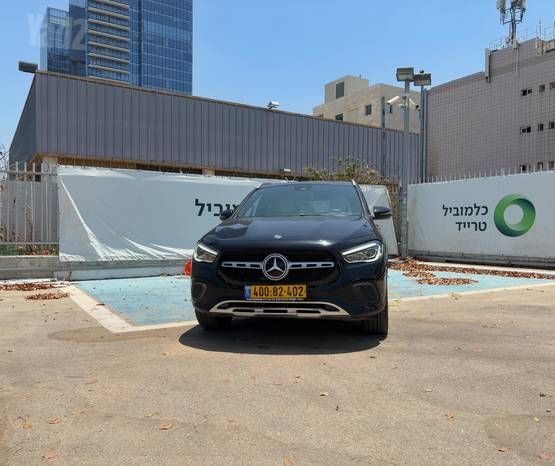 מודעת רכב מרצדס-בנץ GLA