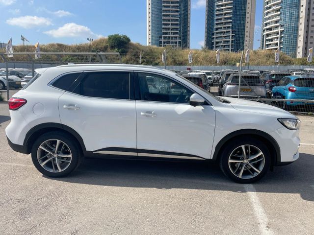 מודעת רכב אם ג'י EHS PHEV 1