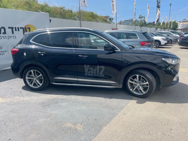 אם ג'י EHS PHEV