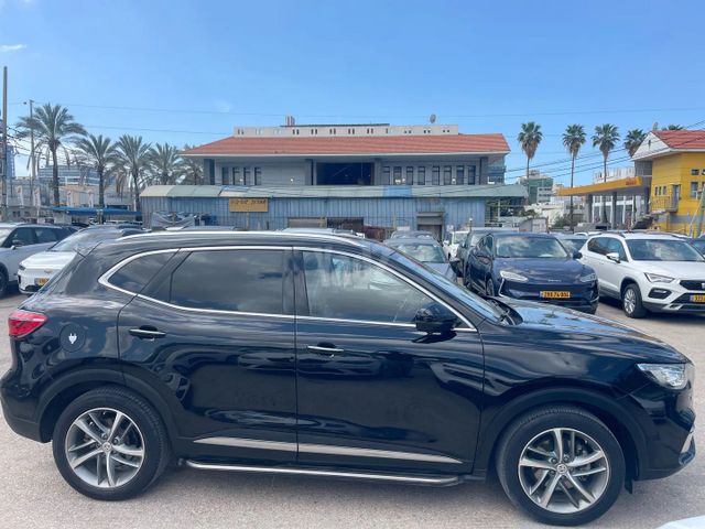 אם ג'י EHS PHEV