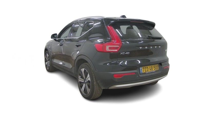 וולוו XC40