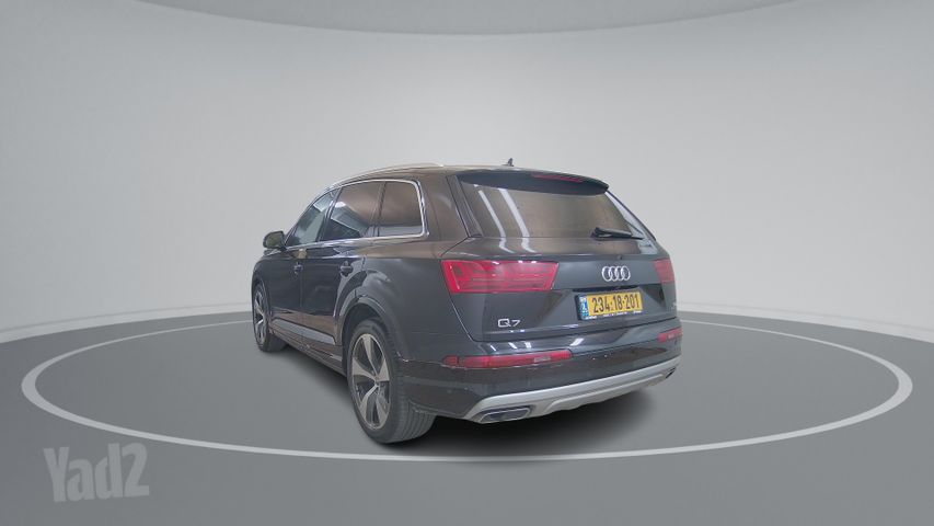 אאודי Q7