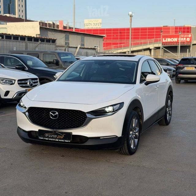 מאזדה CX-30