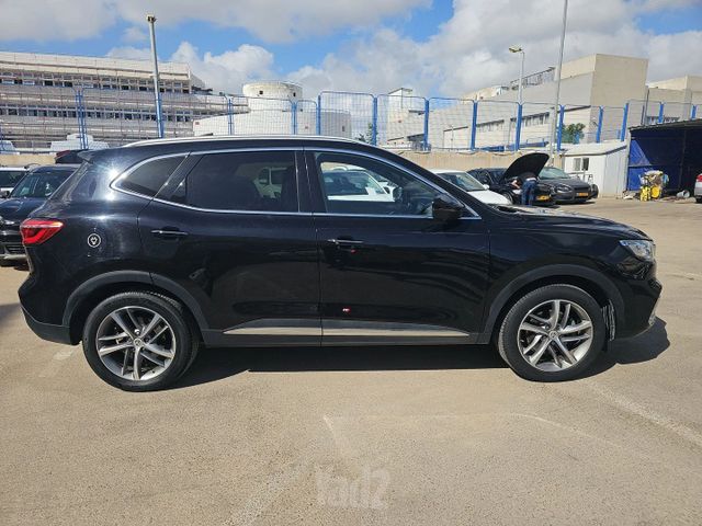 אם ג'י EHS PHEV