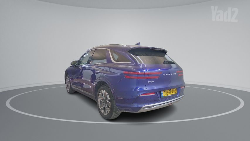 ג'נסיס GV70