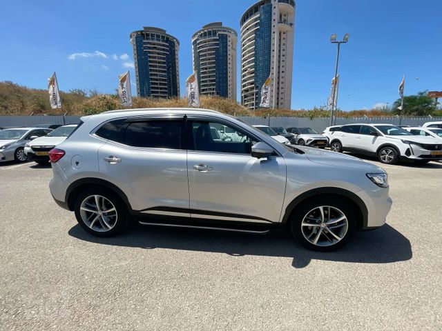אם ג'י EHS PHEV