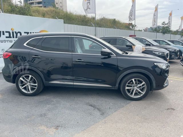 אם ג'י EHS PHEV