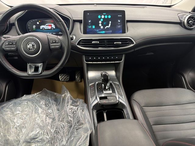 אם ג'י EHS PHEV