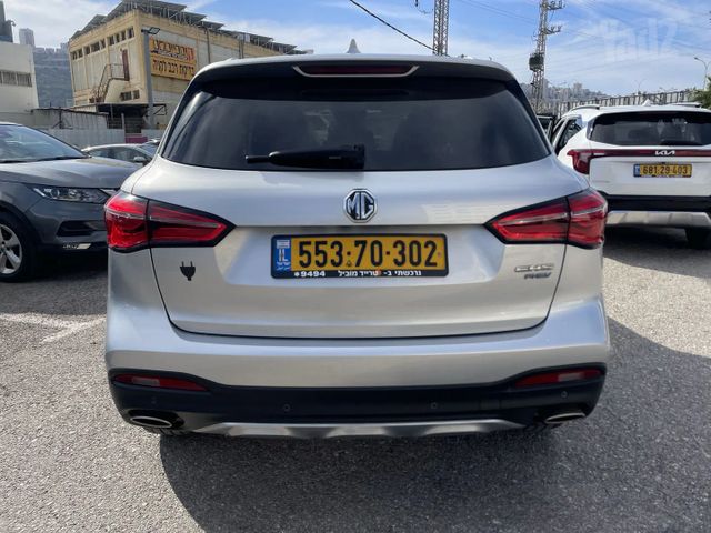 אם ג'י EHS PHEV