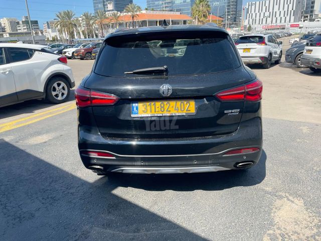 אם ג'י EHS PHEV