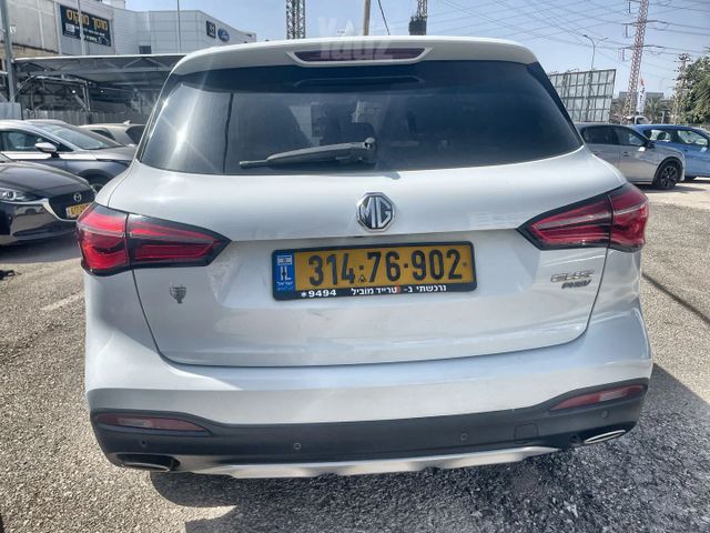 אם ג'י EHS PHEV