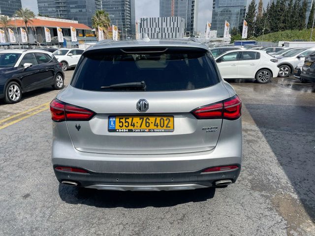 אם ג'י EHS PHEV