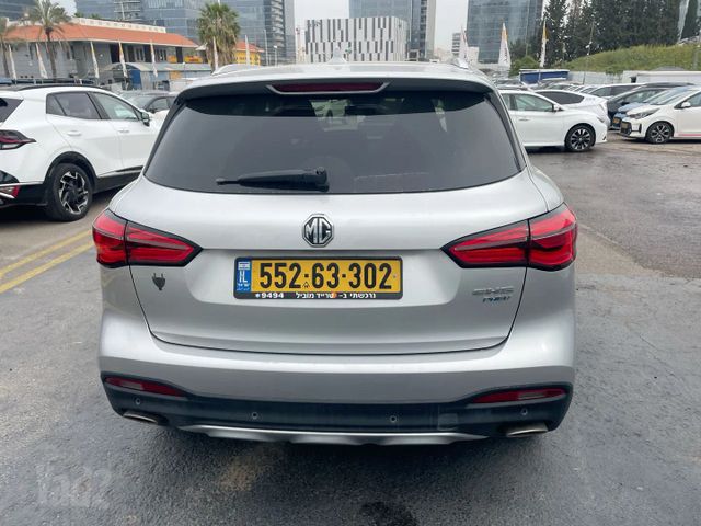 אם ג'י EHS PHEV