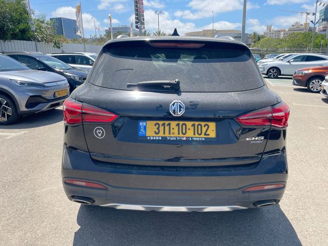 אם ג'י EHS PHEV