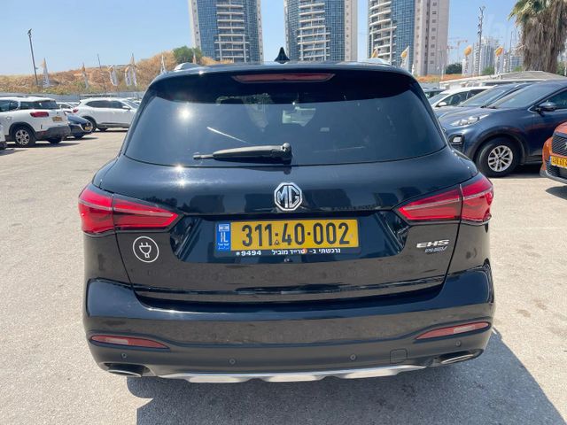 אם ג'י EHS PHEV