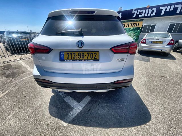 אם ג'י EHS PHEV