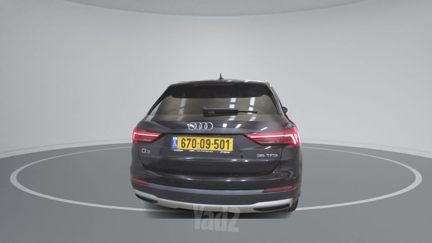 אאודי Q3
