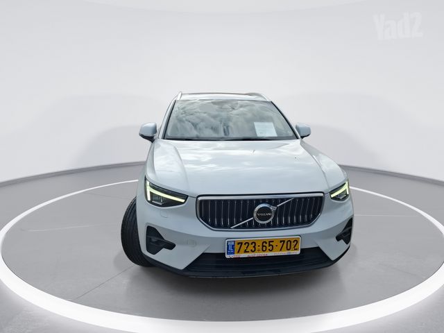וולוו XC40