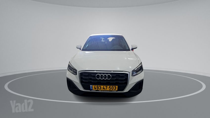 אאודי Q2