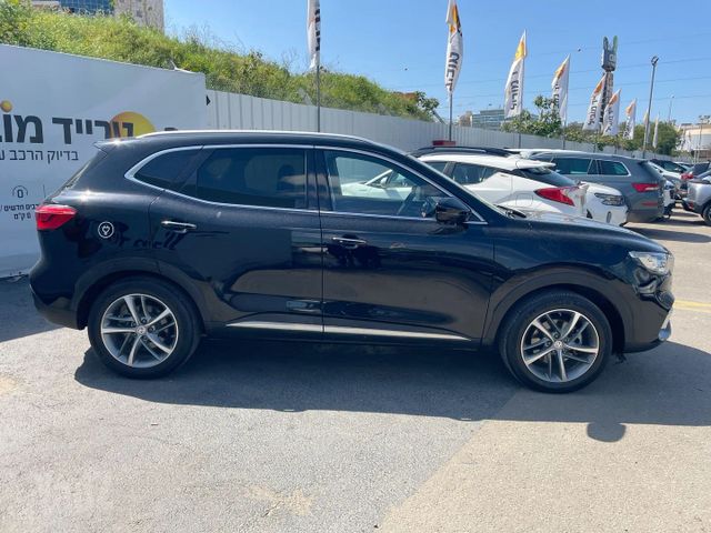 אם ג'י EHS PHEV