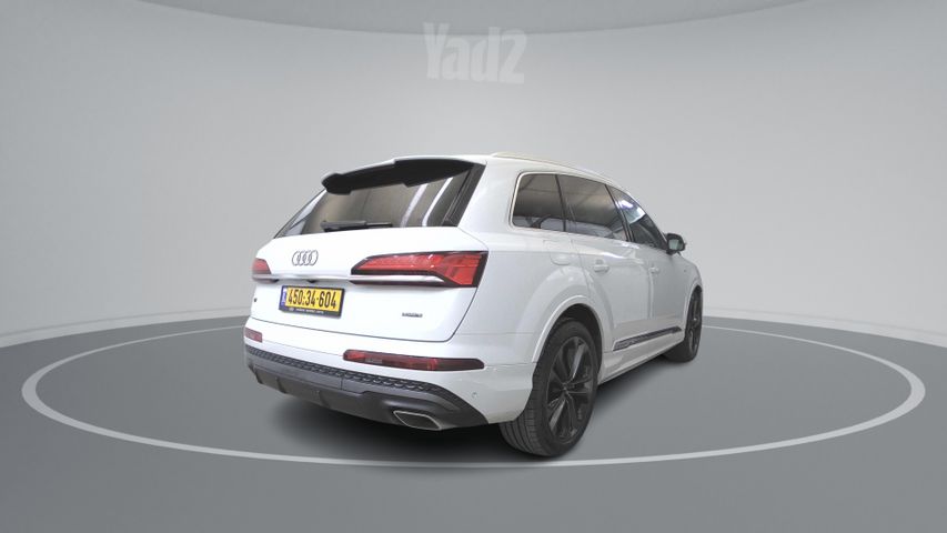 אאודי Q7