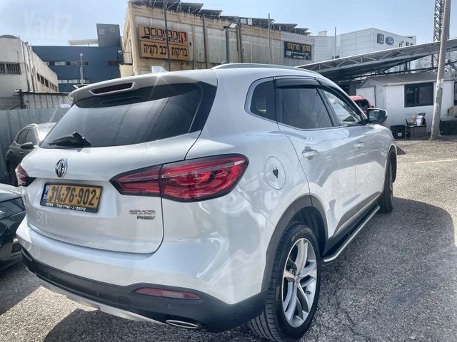 אם ג'י EHS PHEV