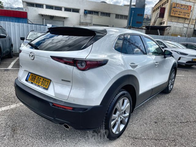 מאזדה CX-30