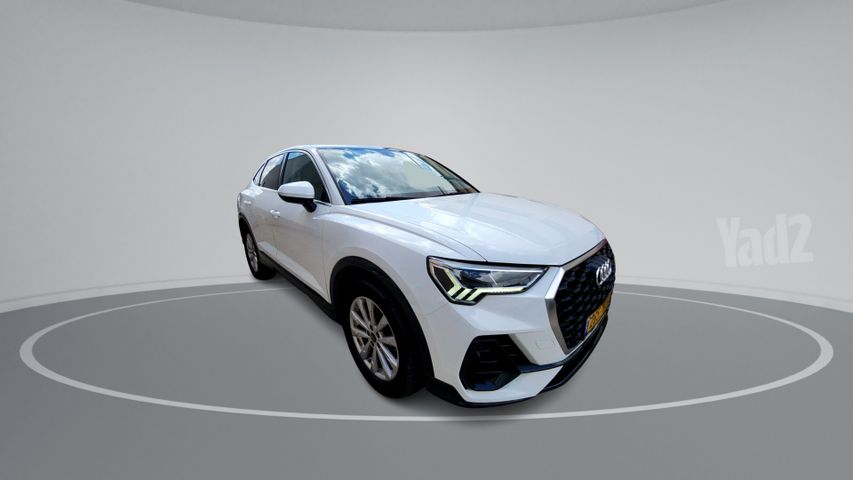 אאודי Q3