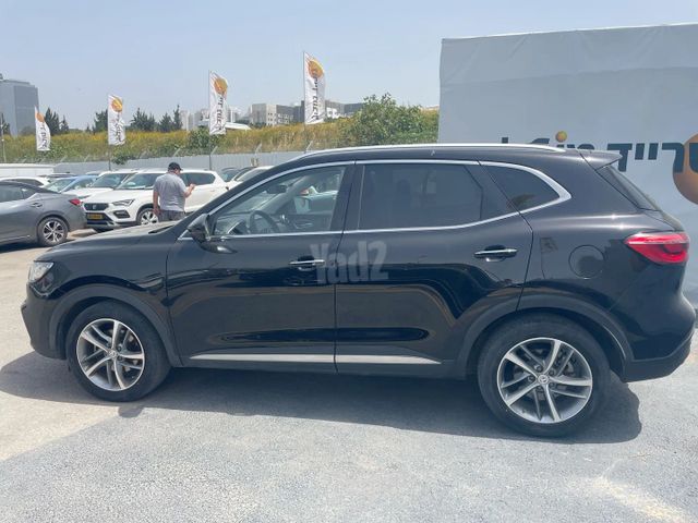 אם ג'י EHS PHEV