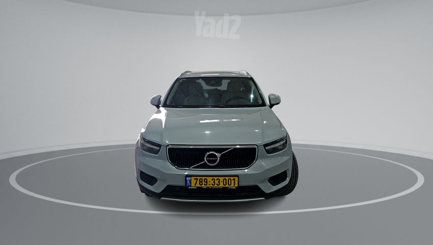 וולוו XC40