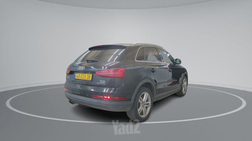 אאודי Q3