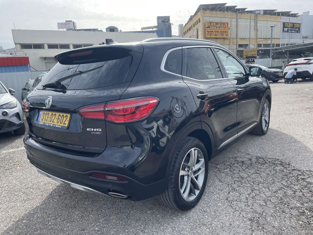 אם ג'י EHS PHEV
