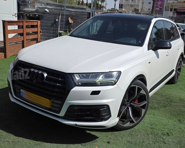 אאודי SQ7